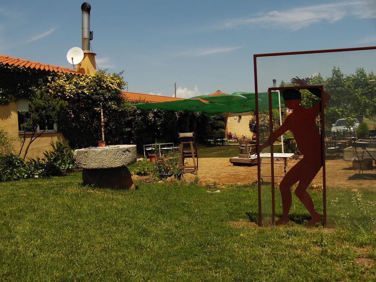 Hotel Rural La Cimbarra Aldeaquemada Bagian luar foto