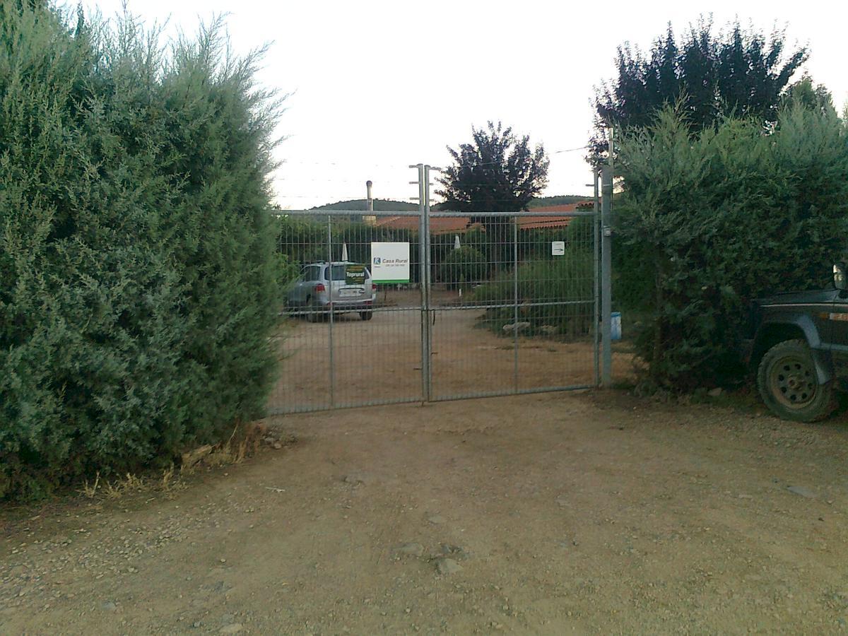 Hotel Rural La Cimbarra Aldeaquemada Bagian luar foto